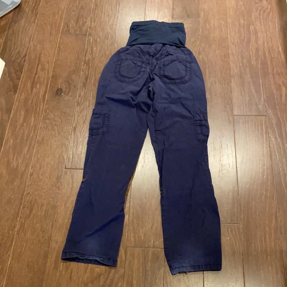 Women's Navy Maternity Pants (SO COMFORTABLE!!) - Picture 7 of 12